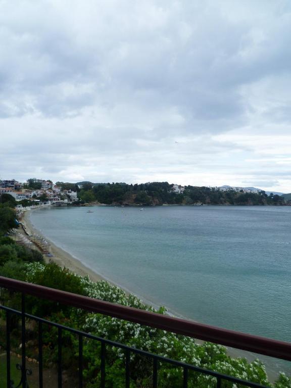 Aphrodite Skiathos เมกาลีอัมโมส ภายนอก รูปภาพ